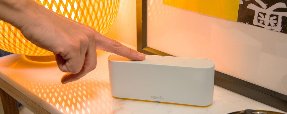Somfy Smart-Home-Zentrale TaHoma